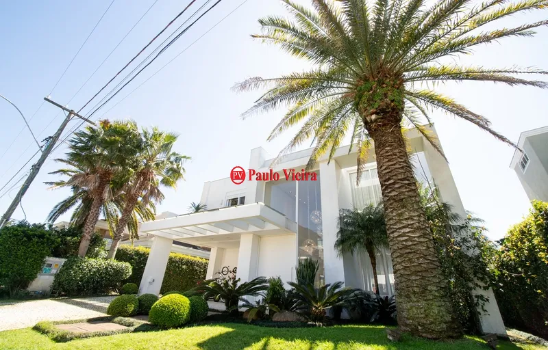 BOSQUES DE ATLÂNTIDA - EXCELENTE SOBRADO