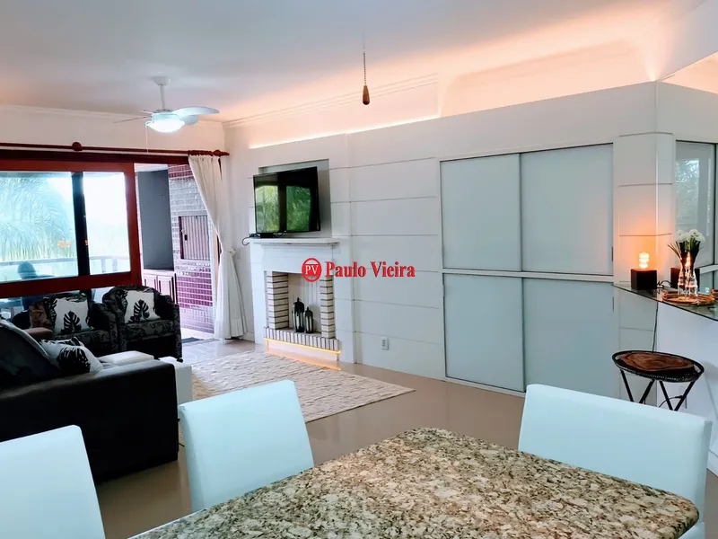 Apartamento com 4 dormitórios no centrinho de Atlântida: 3ª foto da galeria de imagens do imóvel