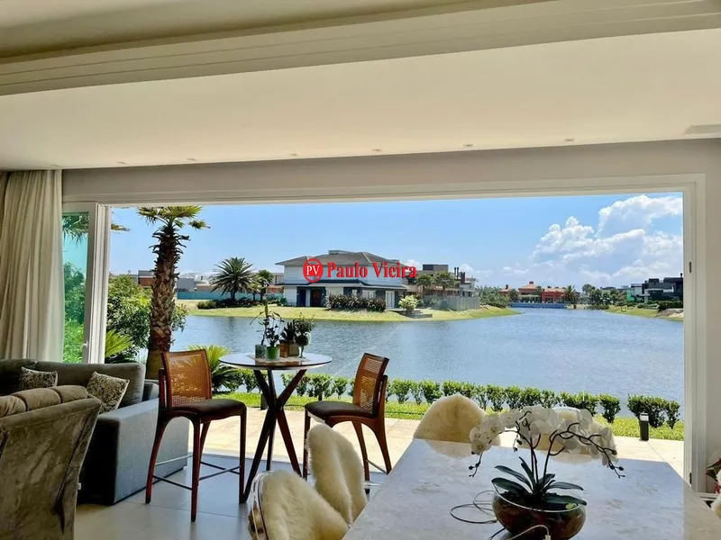 CELEBRATION - EXCELENTE SOBRADO BEIRA LAGO: 2ª foto da galeria de imagens do imóvel