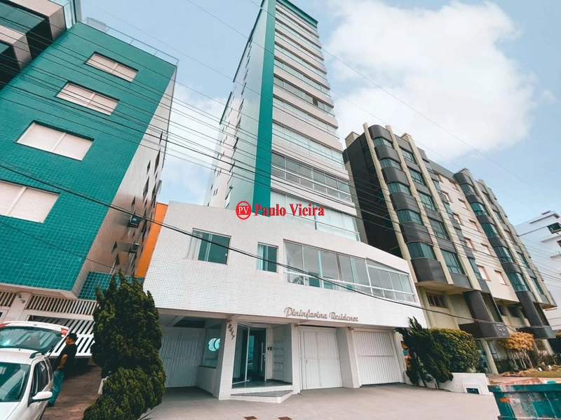 CAPÃO DA CANOA - APARTAMENTO BEIRA MAR COM BELA VISTA PARA O MAR