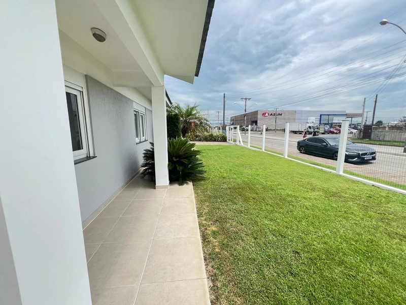 XANGRI-LÁ - NOIVA DO MAR -  ESPETACULAR CASA DE ESQUINA: 33ª foto da galeria de imagens do imóvel