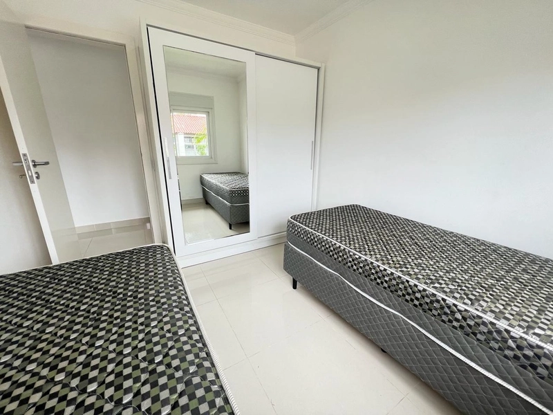 XANGRI-LÁ - NOIVA DO MAR -  ESPETACULAR CASA DE ESQUINA: 12ª foto da galeria de imagens do imóvel