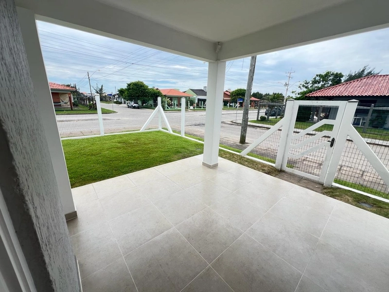 XANGRI-LÁ - NOIVA DO MAR -  ESPETACULAR CASA DE ESQUINA: 8ª foto da galeria de imagens do imóvel