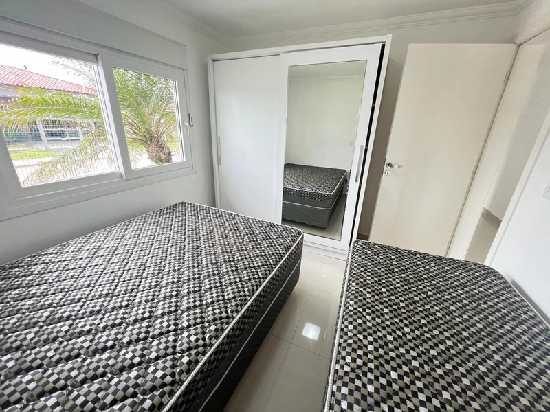 XANGRI-LÁ - NOIVA DO MAR -  ESPETACULAR CASA DE ESQUINA: 7ª foto da galeria de imagens do imóvel