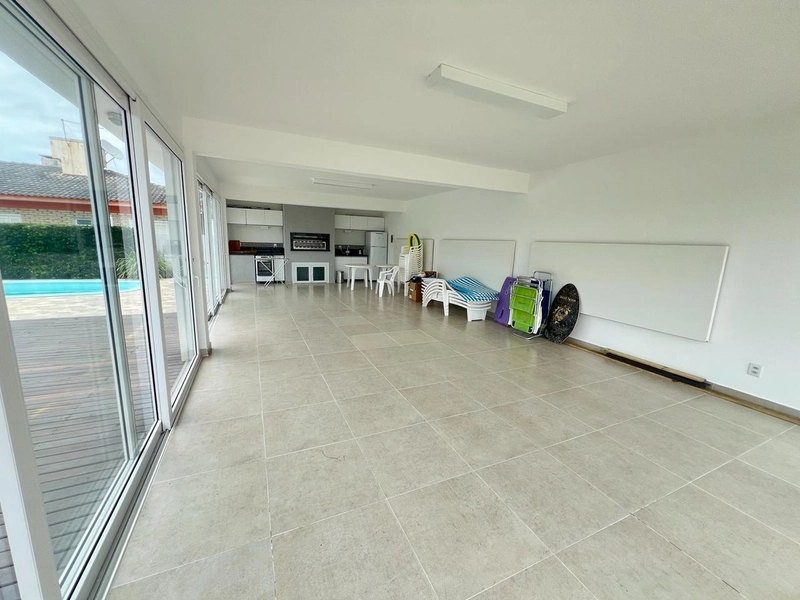 XANGRI-LÁ - NOIVA DO MAR -  ESPETACULAR CASA DE ESQUINA: 48ª foto da galeria de imagens do imóvel