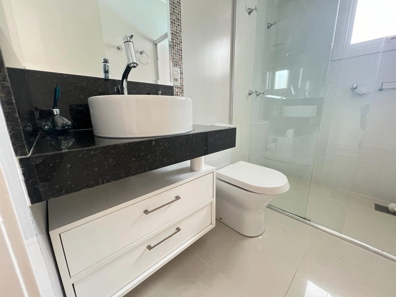 XANGRI-LÁ - NOIVA DO MAR -  ESPETACULAR CASA DE ESQUINA: 21ª foto da galeria de imagens do imóvel