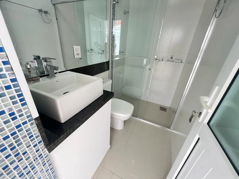 XANGRI-LÁ - NOIVA DO MAR -  ESPETACULAR CASA DE ESQUINA: 39ª foto da galeria de imagens do imóvel