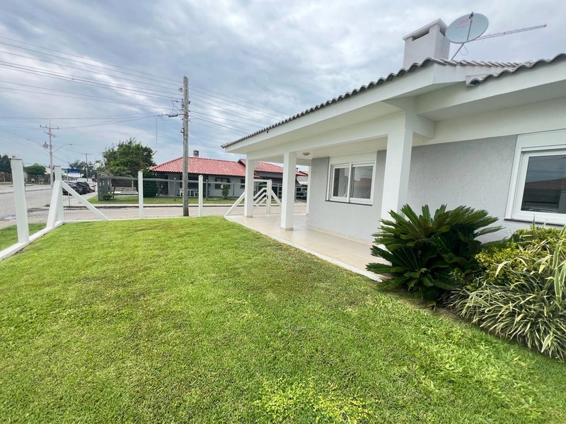 XANGRI-LÁ - NOIVA DO MAR -  ESPETACULAR CASA DE ESQUINA: 35ª foto da galeria de imagens do imóvel