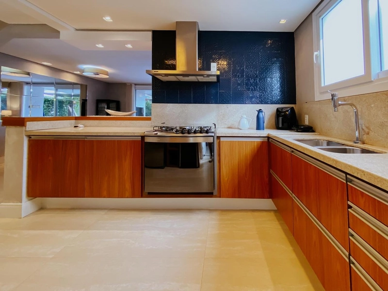 ROSSI - BELISSIMO SOBRADO BEIRA LAGO: 12ª foto da galeria de imagens do imóvel