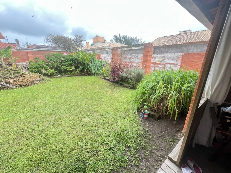 XANGRI-LÁ - CASA TÉRREA PROXIMA AO MAR: 3ª foto da galeria de imagens do imóvel