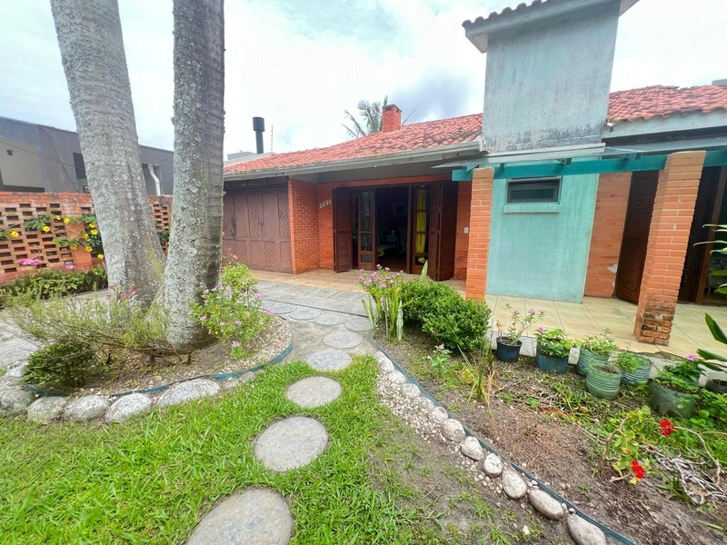 XANGRI-LÁ - CASA TÉRREA PROXIMA AO MAR