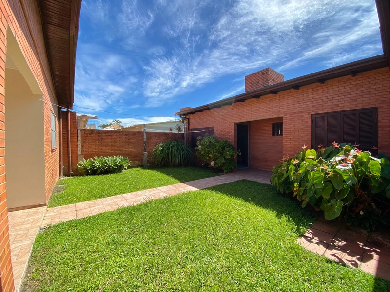 XANGRI-LÁ - Casa próximo do mar com 3 dormitórios: 6ª foto da galeria de imagens do imóvel