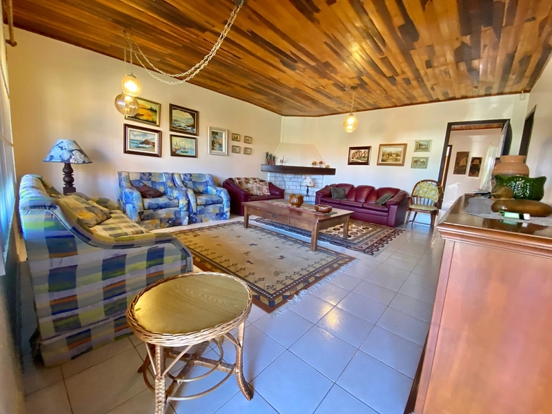 XANGRI-LÁ - Casa próximo do mar com 3 dormitórios: 3ª foto da galeria de imagens do imóvel