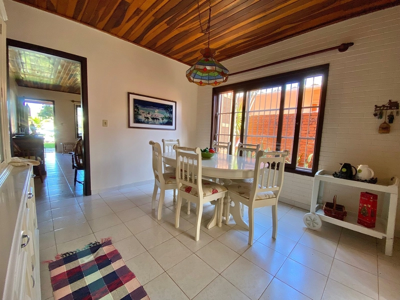 XANGRI-LÁ - Casa próximo do mar com 3 dormitórios: 4ª foto da galeria de imagens do imóvel