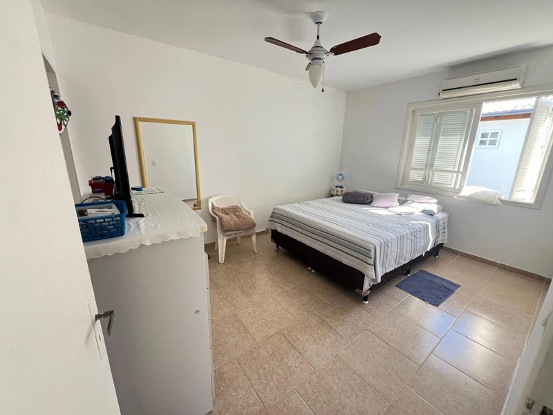 XANGRI-LÁ - CASA TÉRREA A 3 QUADRAS DO MAR: 8ª foto da galeria de imagens do imóvel