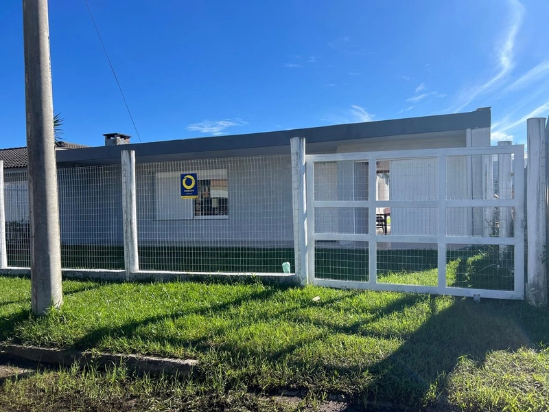 XANGRI-LÁ - CASA TÉRREA A 3 QUADRAS DO MAR: 5ª foto da galeria de imagens do imóvel