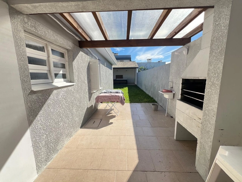 XANGRI-LÁ - CASA TÉRREA A 3 QUADRAS DO MAR: 25ª foto da galeria de imagens do imóvel