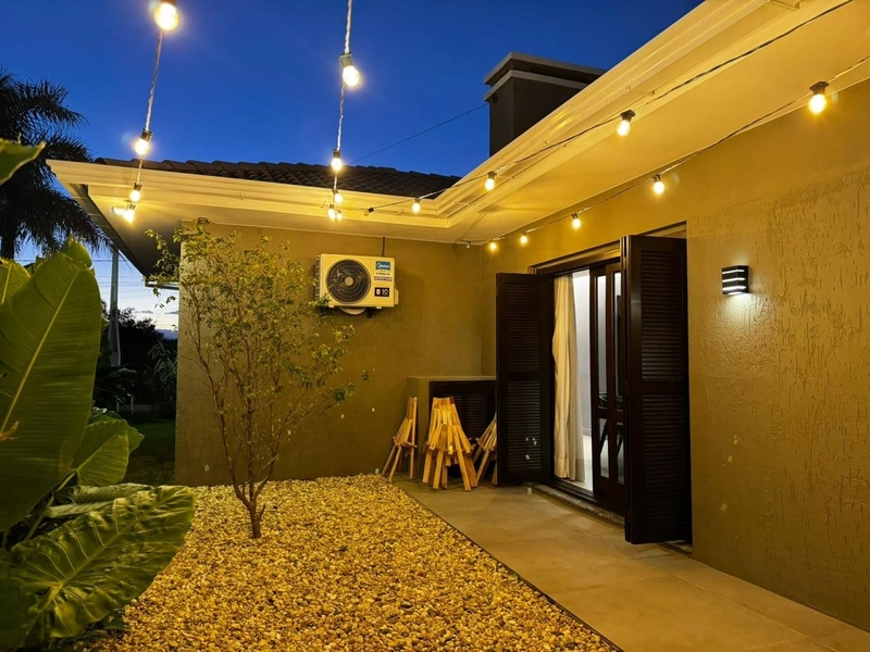 ATLÂNTIDA - EXCELENTE CASA COM 5 DORMITÓRIOS: 7ª foto da galeria de imagens do imóvel