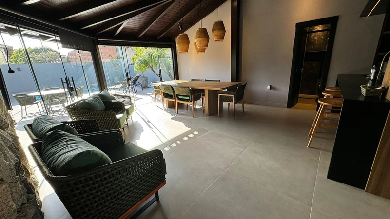 ATLÂNTIDA - EXCELENTE CASA COM 5 DORMITÓRIOS: 37ª foto da galeria de imagens do imóvel