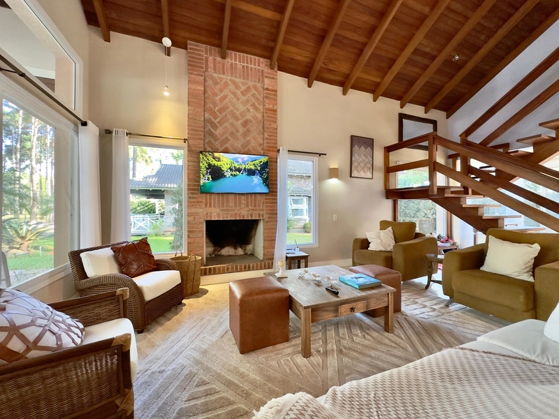 CARMEL - CASA EM POSIÇÃO SOLAR PRIVELIGIADA: 7ª foto da galeria de imagens do imóvel