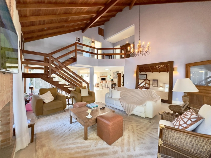 CARMEL - CASA EM POSIÇÃO SOLAR PRIVELIGIADA: 4ª foto da galeria de imagens do imóvel