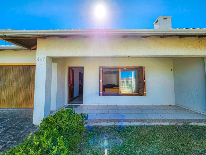 XANGRI-LÁ - CASA TÉRREA PROXIMO A ÁREA VERDE: 6ª foto da galeria de imagens do imóvel