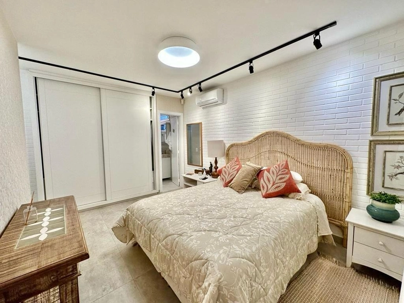 Casa Beira Mar com 4 dormitórios: 13ª foto da galeria de imagens do imóvel