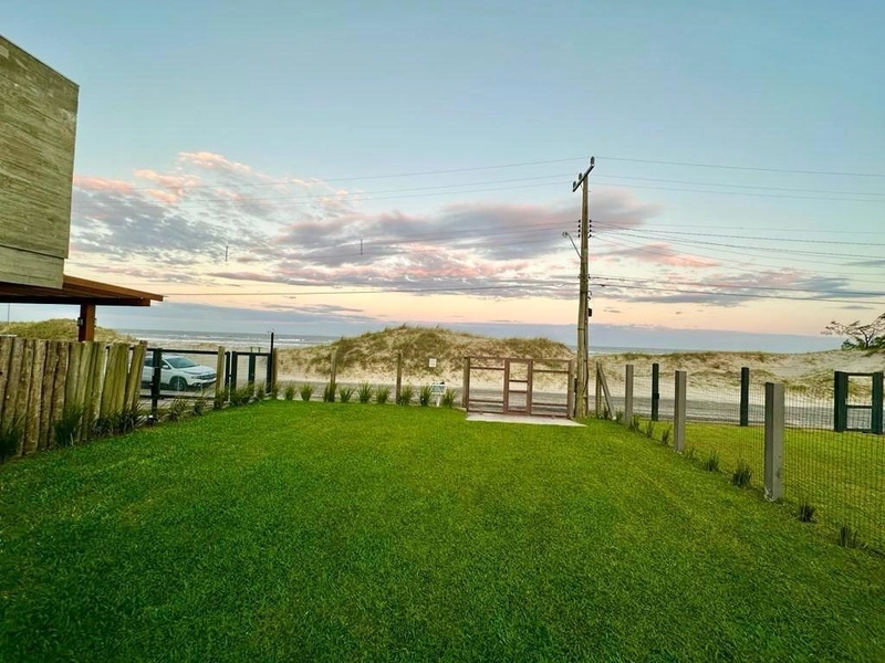 Casa Beira Mar com 4 dormitórios: 18ª foto da galeria de imagens do imóvel