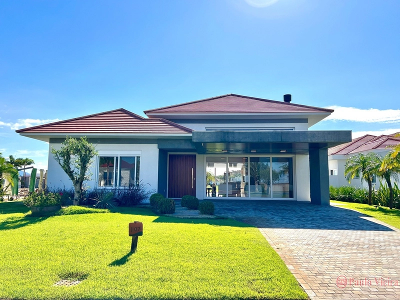 GRENN VILLAGE - EXCELENTE CASA TERREA