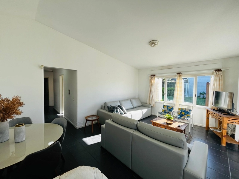 XANGRI-LÁ - CASA TÉRREA FRENTE MAR: 11ª foto da galeria de imagens do imóvel