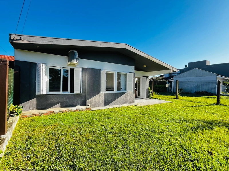 XANGRI-LÁ - CASA TÉRREA FRENTE MAR: 7ª foto da galeria de imagens do imóvel