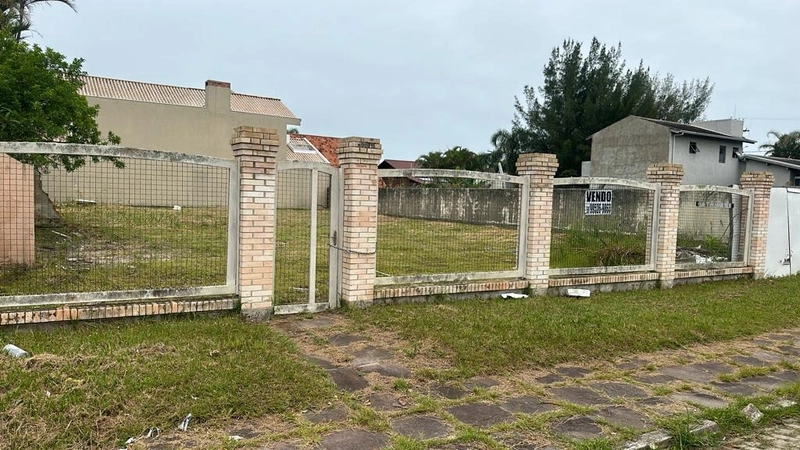 ATLÂNTIDA -  TERRENO FRRENTE SERRA: 3ª foto da galeria de imagens do imóvel