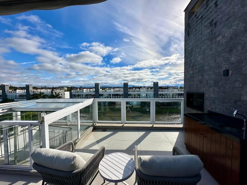 Casa com 4 dormitórios em Condomínio: 28ª foto da galeria de imagens do imóvel