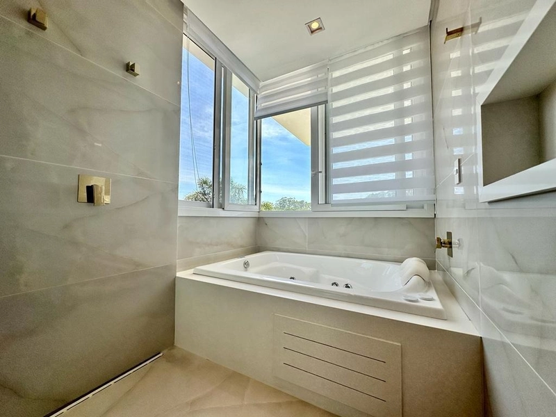 GRENN VILAGE GOLF CLUB - EXUBERANTE SOBRADO: 16ª foto da galeria de imagens do imóvel