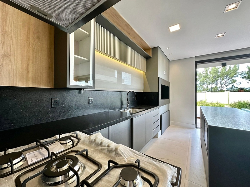 CELEBRATION - SOBRADO COM 5 SUÍTES: 10ª foto da galeria de imagens do imóvel