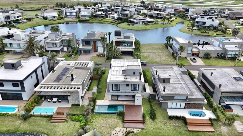 CELEBRATION - SOBRADO COM 5 SUÍTES: 29ª foto da galeria de imagens do imóvel