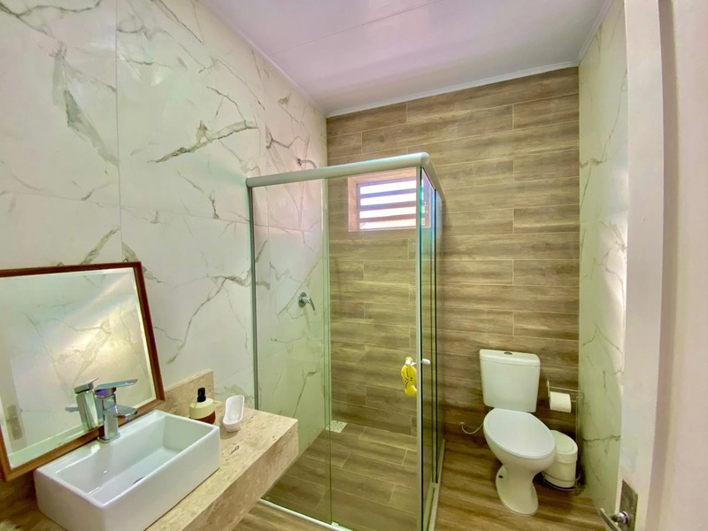 ATLÂNTIDA -  CASA TÉRREA A UMA QUADRA DA AVENIDA CENTRAL: 17ª foto da galeria de imagens do imóvel