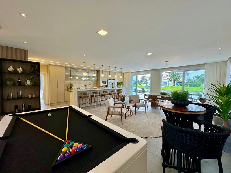 ENSEADA - EXUBERANTE SOBRADO COM A ÁREA DE 443,00M2: 14ª foto da galeria de imagens do imóvel