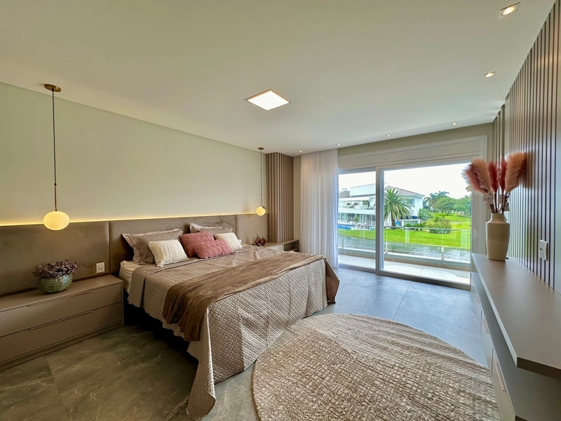 ENSEADA - EXUBERANTE SOBRADO COM A ÁREA DE 443,00M2: 32ª foto da galeria de imagens do imóvel