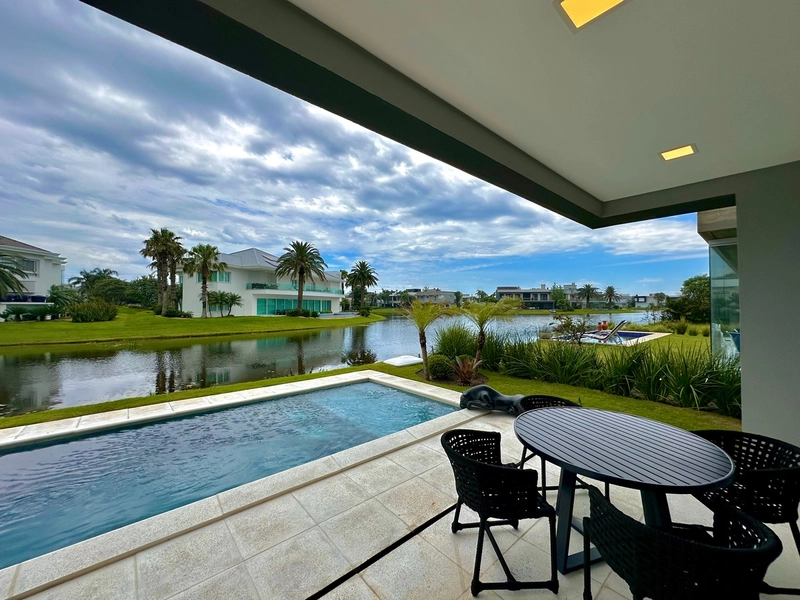 ENSEADA - EXUBERANTE SOBRADO COM A ÁREA DE 443,00M2: 42ª foto da galeria de imagens do imóvel