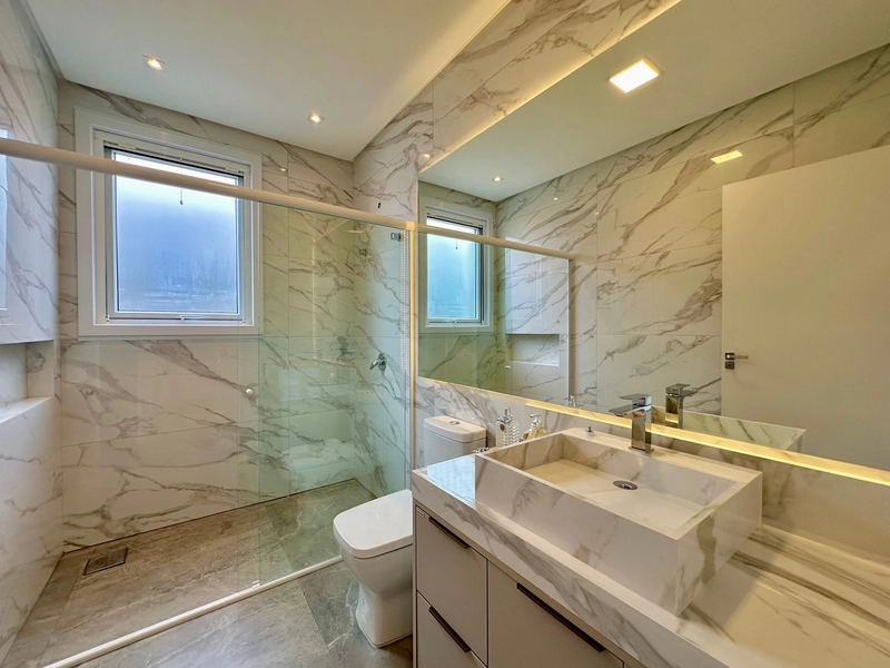 ENSEADA - EXUBERANTE SOBRADO COM A ÁREA DE 443,00M2: 30ª foto da galeria de imagens do imóvel