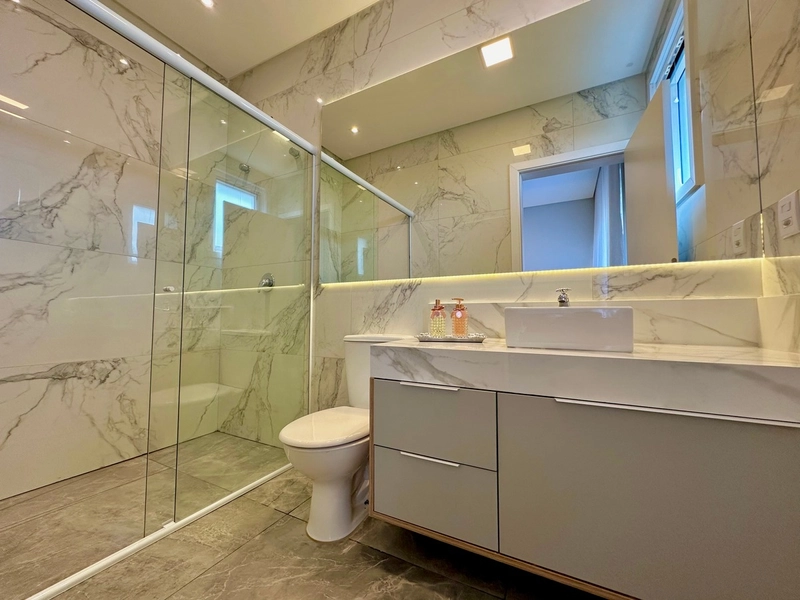 ENSEADA - EXUBERANTE SOBRADO COM A ÁREA DE 443,00M2: 25ª foto da galeria de imagens do imóvel