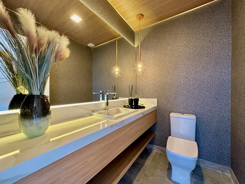 ENSEADA - EXUBERANTE SOBRADO COM A ÁREA DE 443,00M2: 7ª foto da galeria de imagens do imóvel