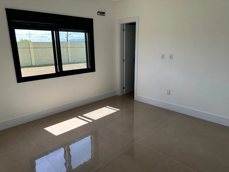 BLUE -  CASA TÉRREA, COM EXCELENTE LOCALIZAÇÃO: 16ª foto da galeria de imagens do imóvel