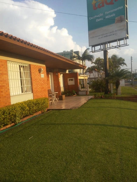 ATLÂNTIDA - EXCELENTE CASA DE ESQUINA EM ÁREA NOBRE: 1ª foto da galeria de imagens do imóvel