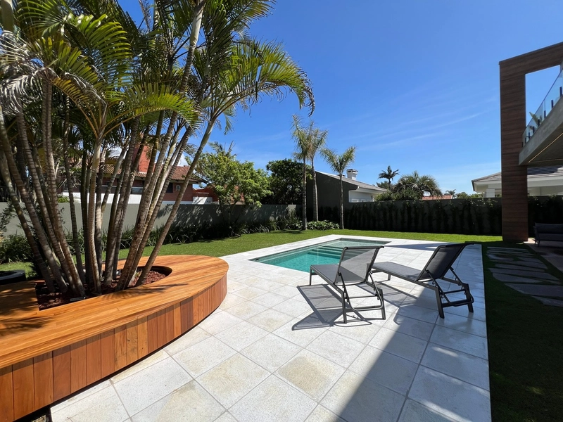 ATLÂNTIDA - SOBRADO EM EXCELENTE LOCALIZAÇÃO: 35ª foto da galeria de imagens do imóvel