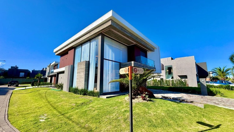 SUNSET - SOBRADO COM 4 SUÍTES, EM LOCALIZAÇÃO PRIVILEGIADA: 2ª foto da galeria de imagens do imóvel