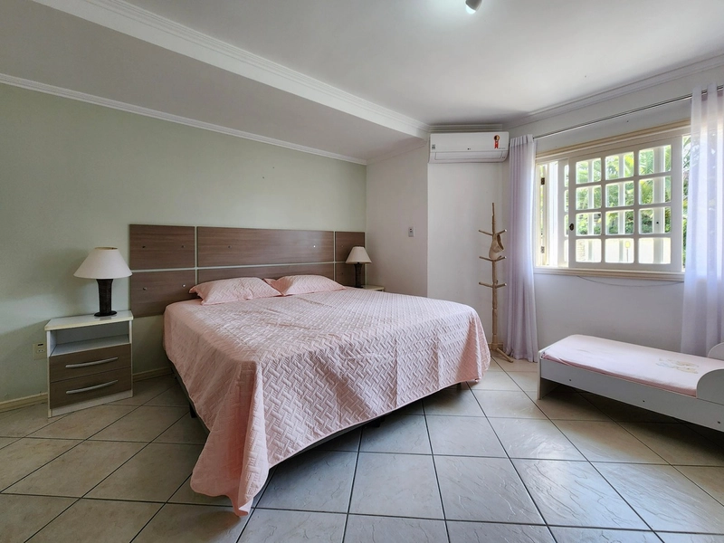 ATLÂNTIDA - CASA DE ESQUINA COM ÁREA VERDE: 32ª foto da galeria de imagens do imóvel