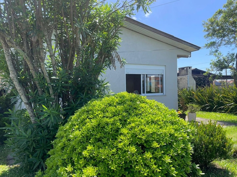 XANGRI-LÁ - CASA TÉRREA COM 2 DORMITÓRIOS: 3ª foto da galeria de imagens do imóvel