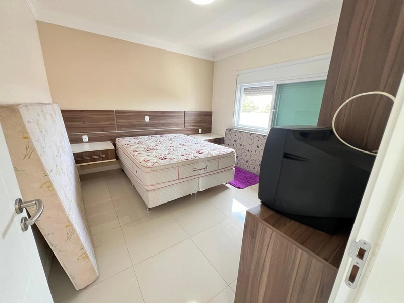 XANGRI-LÁ - EXCELENTE SOBRADO FRENTE MAR: 27ª foto da galeria de imagens do imóvel